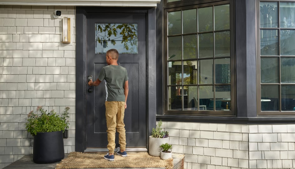 Vivint Smart Lock on home in Lakeland